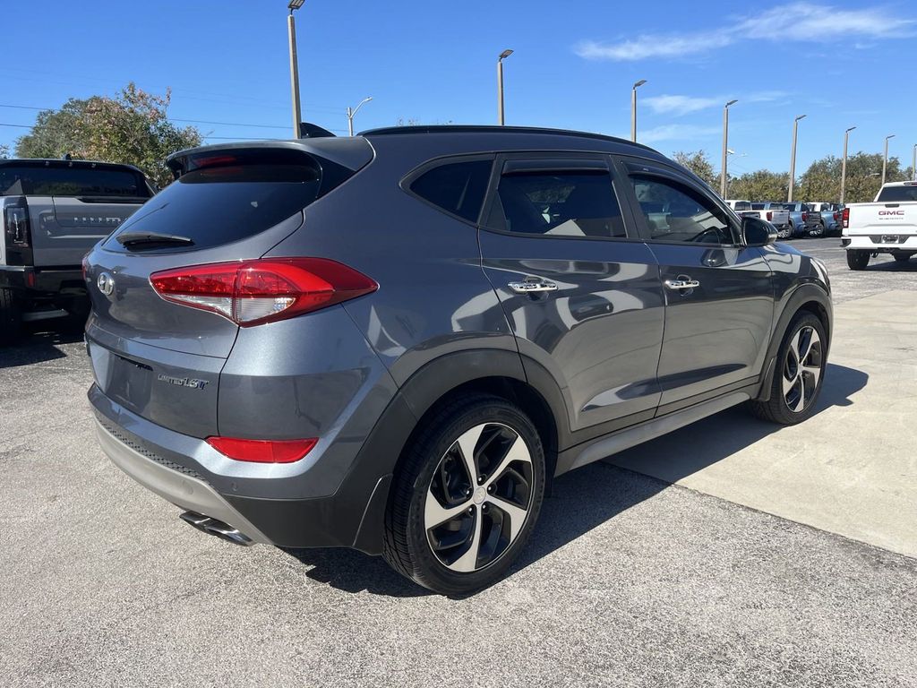 2018 Hyundai Tucson Limited 4