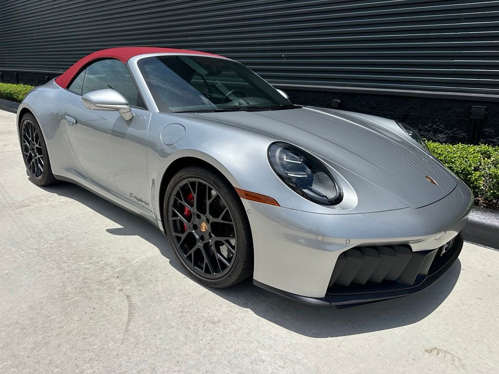 Thumbnail: 2025 Porsche 911 - 15
