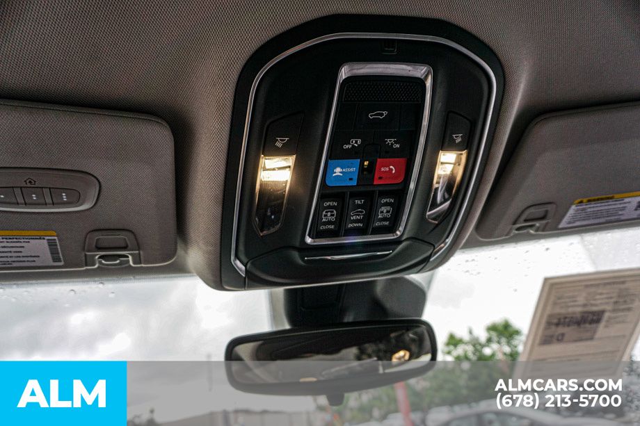 Used 2021 White Jeep Limited image 36