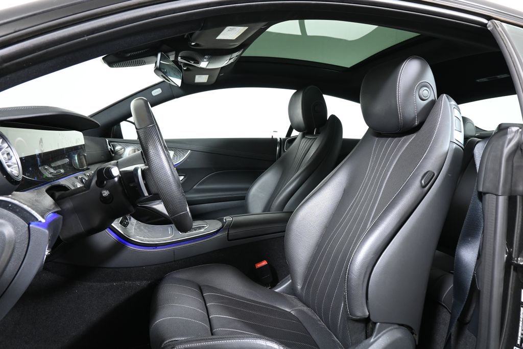 Thumbnail: 2022 Mercedes-Benz E-Class - 5