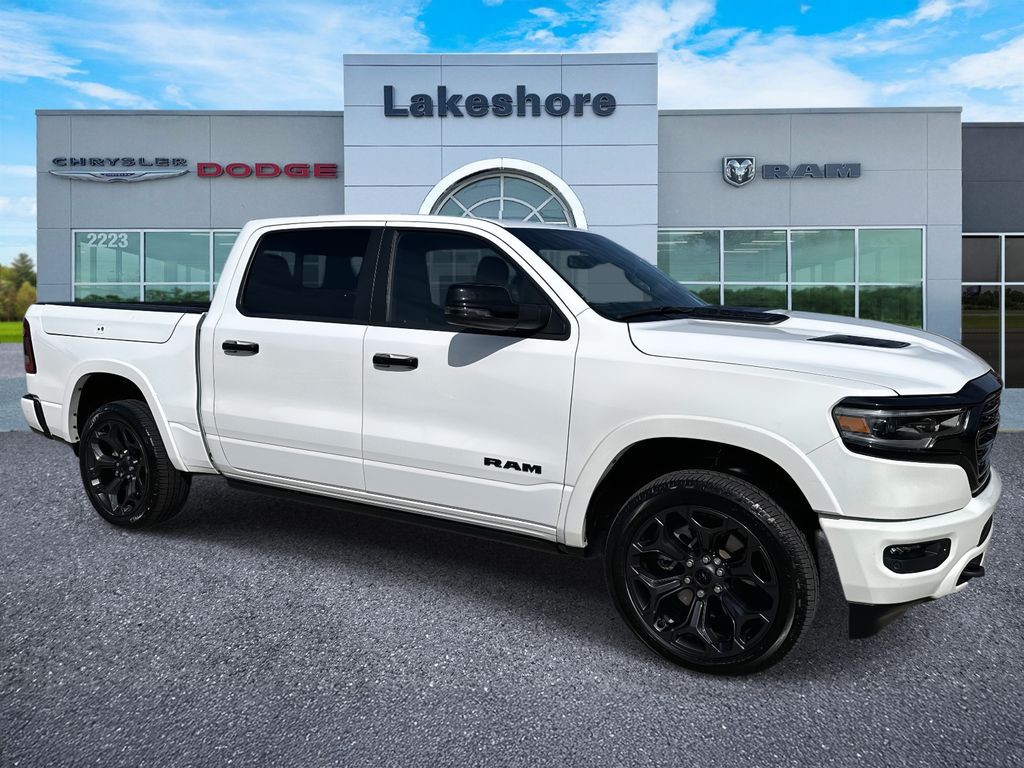 2024 RAM 1500 Limited Crew Cab 4WD