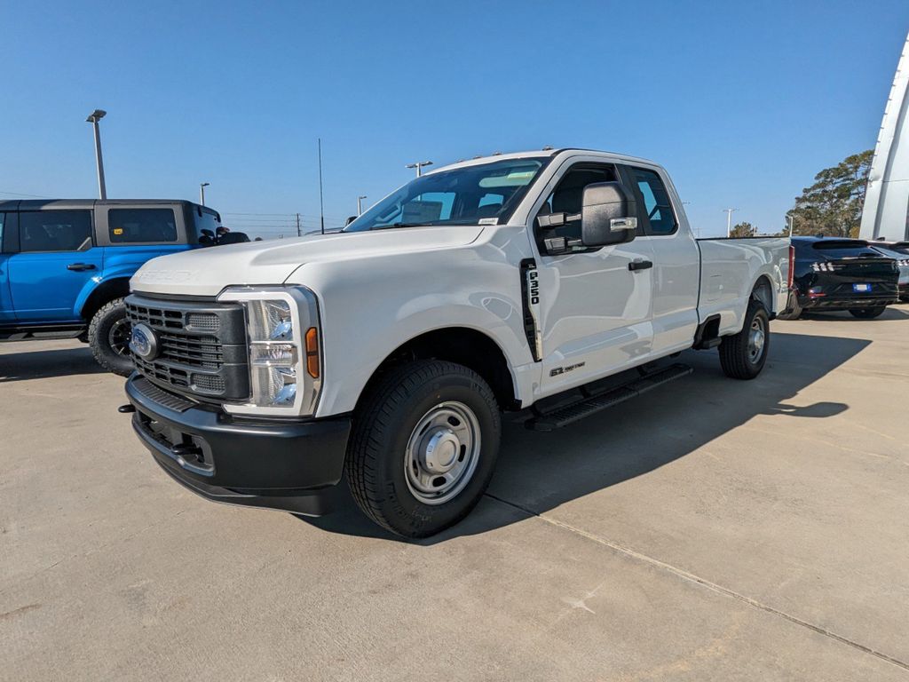 2024 Ford F-350 Super Duty XL