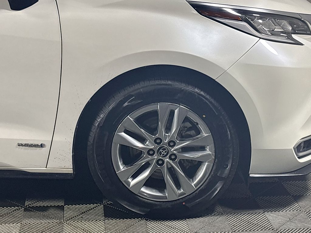 2021 Toyota Sienna Limited