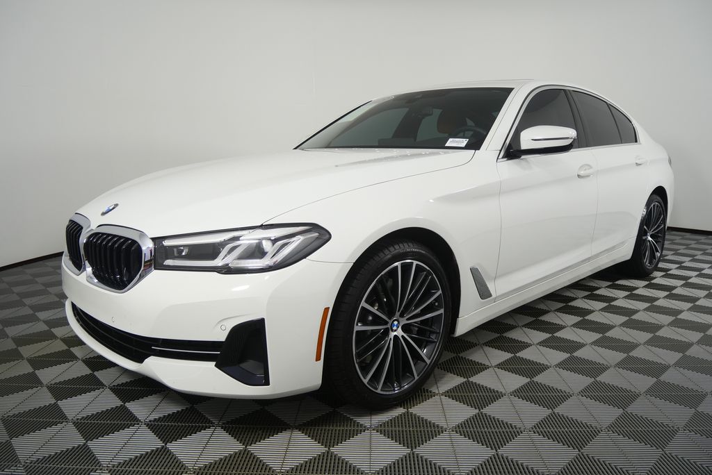 Thumbnail: 2023 BMW 5 Series - 7