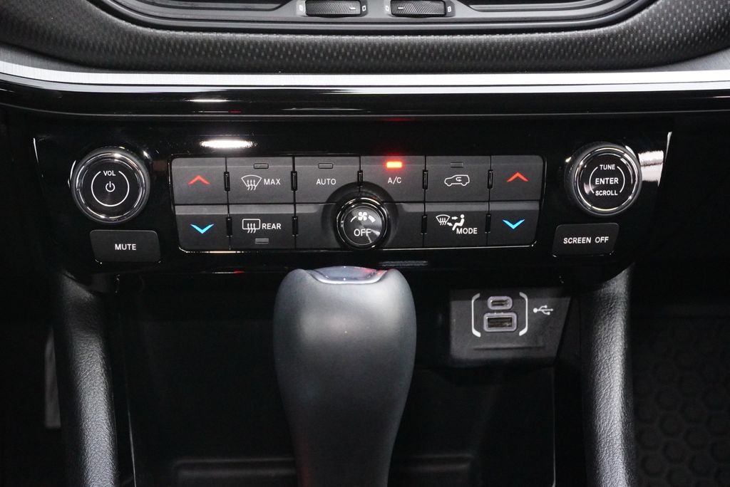 Used Car 2025 Jeep Compass  Trailhawk For Sale Under $30,000 In Weatherford, Texas