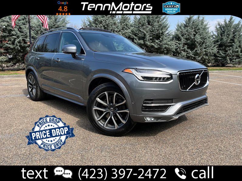 Gray Metallic 2018 Volvo XC90 T6 Momentum AWD SUV / Crossover All-Wheel Drive Automatic