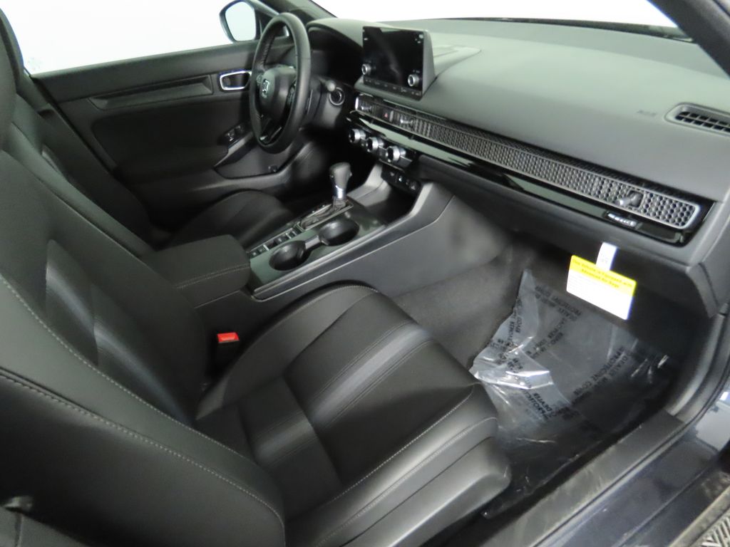 2025 Honda Civic Sport 17