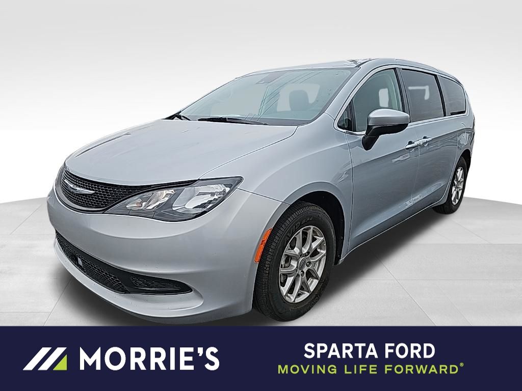 Silver Mist Clearcoat 2023 Chrysler Voyager LX FWD Minivan Front-Wheel Drive 9-Speed Automatic