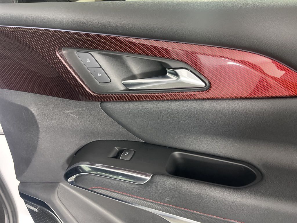 Thumbnail: 2024 Chevrolet Traverse - 22