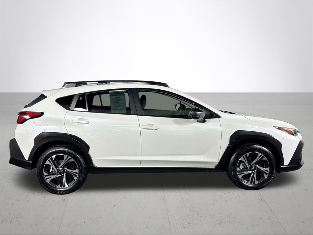 2025 Subaru Crosstrek Premium photo 4