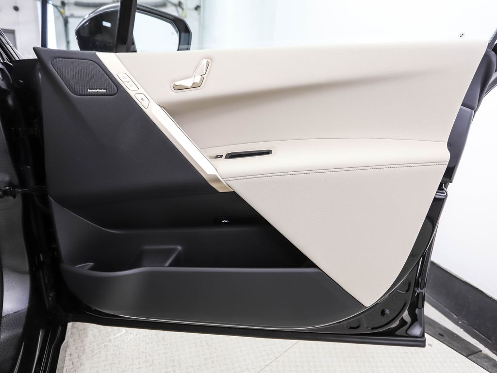 Thumbnail: 2026 BMW iX - 29