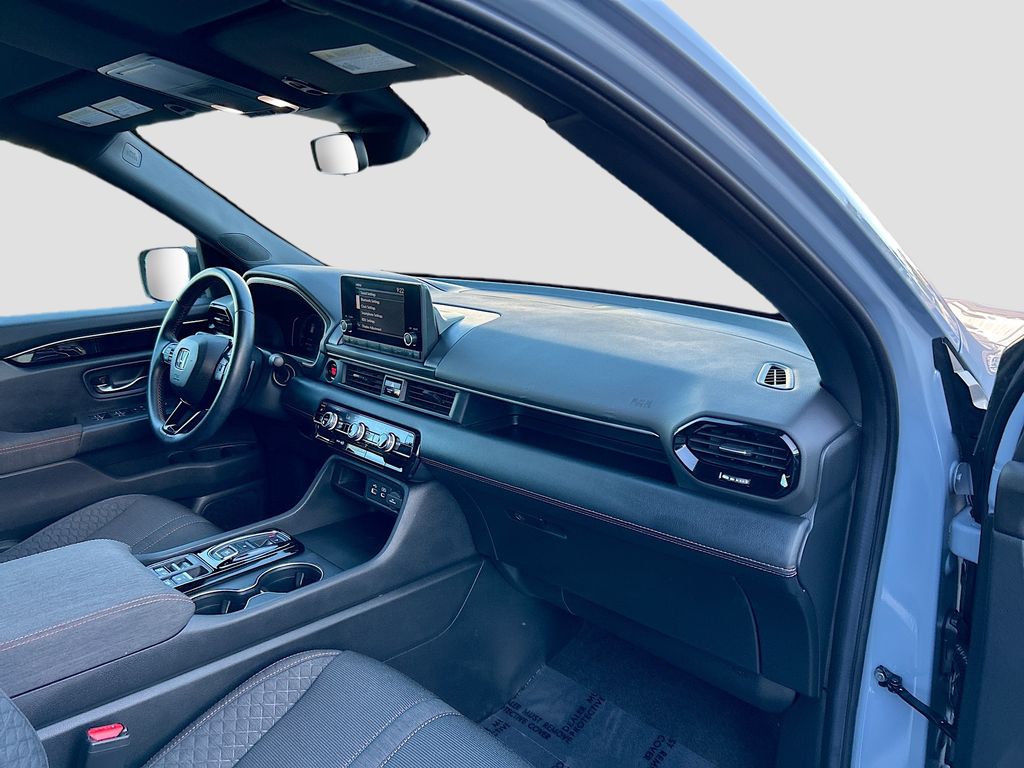 Thumbnail: 2023 Honda Pilot - 29