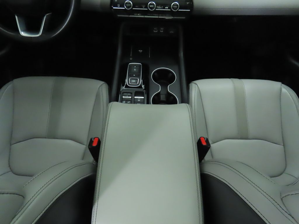 Thumbnail: 2023 Honda Pilot - 17