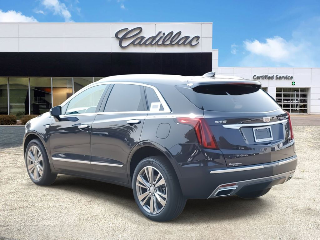 2025 Cadillac XT5 Premium Luxury 5