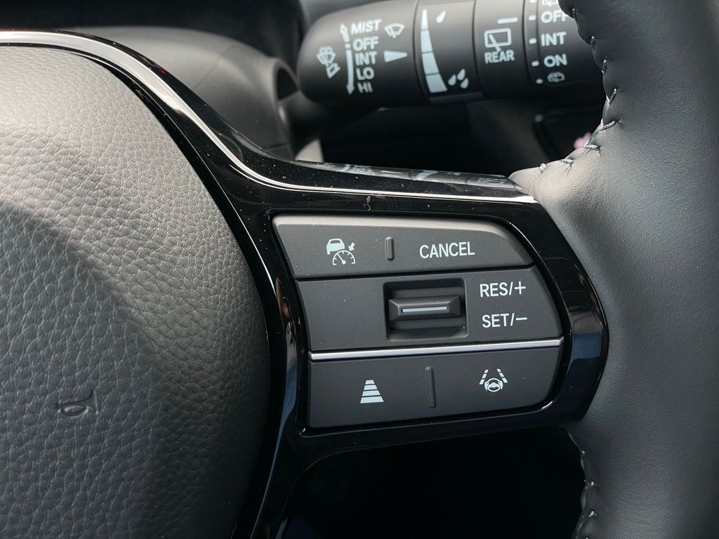 2025 Honda HR-V EX-L 14