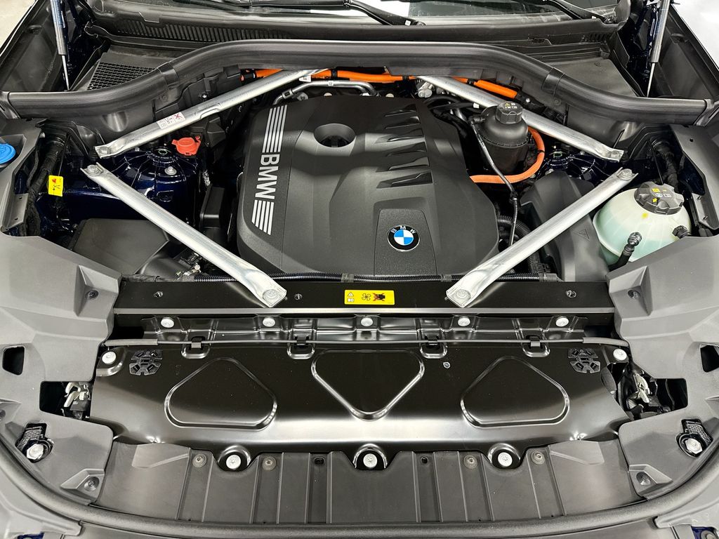 Thumbnail: 2026 BMW X5 - 28