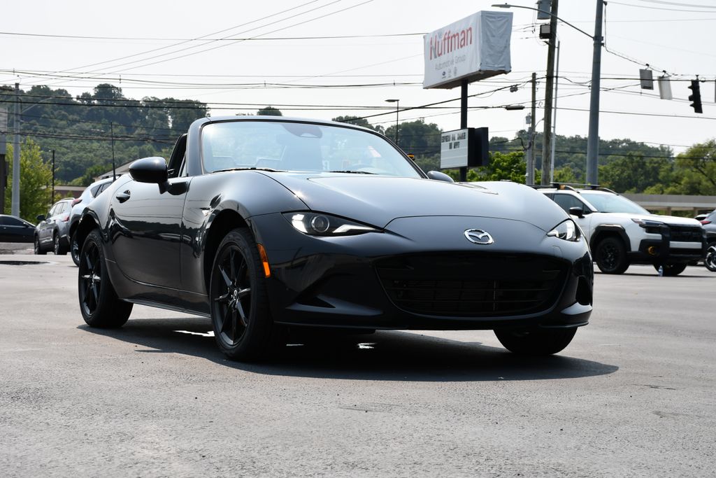 Jet Black Mica 2026 Mazda MX-5 Miata Convertible Rear-Wheel Drive 6-Speed Manual