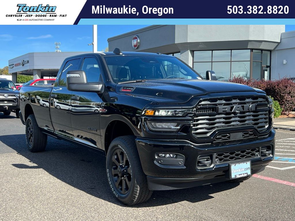 2026 RAM 3500 Big Horn Crew Cab LB 4WD