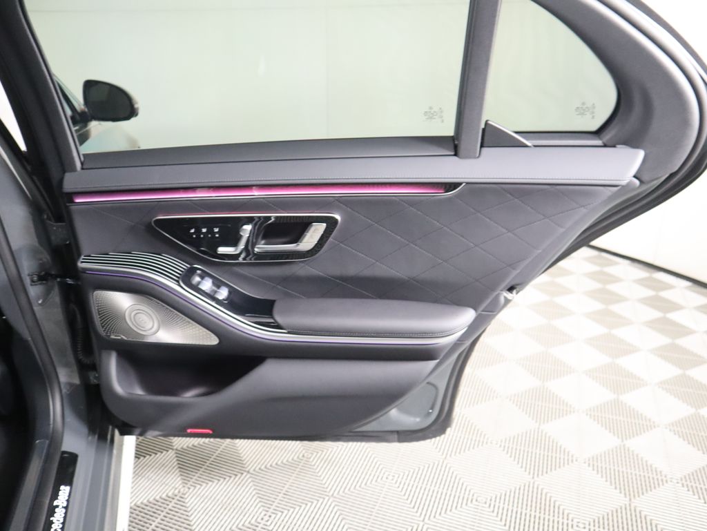 Thumbnail: 2026 Mercedes-Benz S-Class - 29