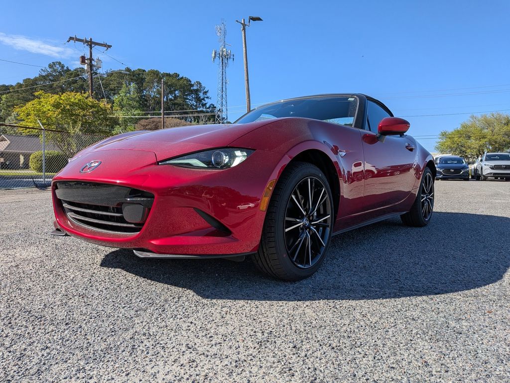 2026 Mazda MX-5 Miata Grand Touring