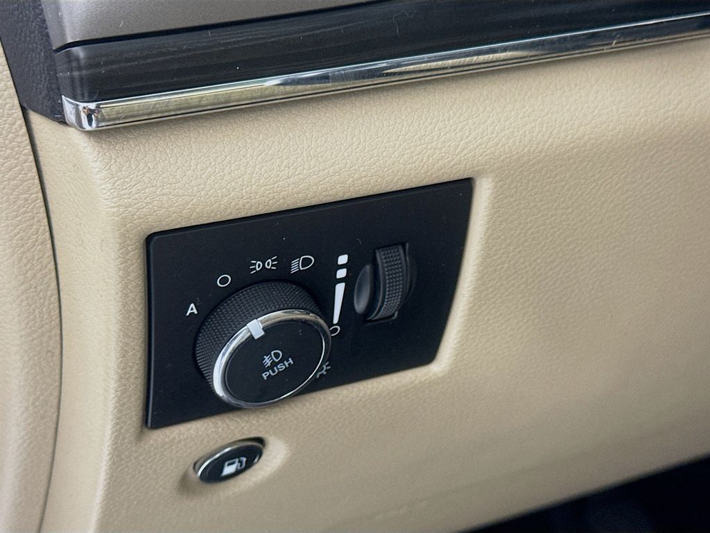 Used Car 2022 Jeep Grand Cherokee Wk  Limited For Sale Under $25,000 In Austin, Texas