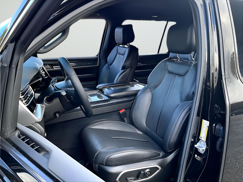 Used 2022 Jeep Wagoneer Series III 4D Sport Utility