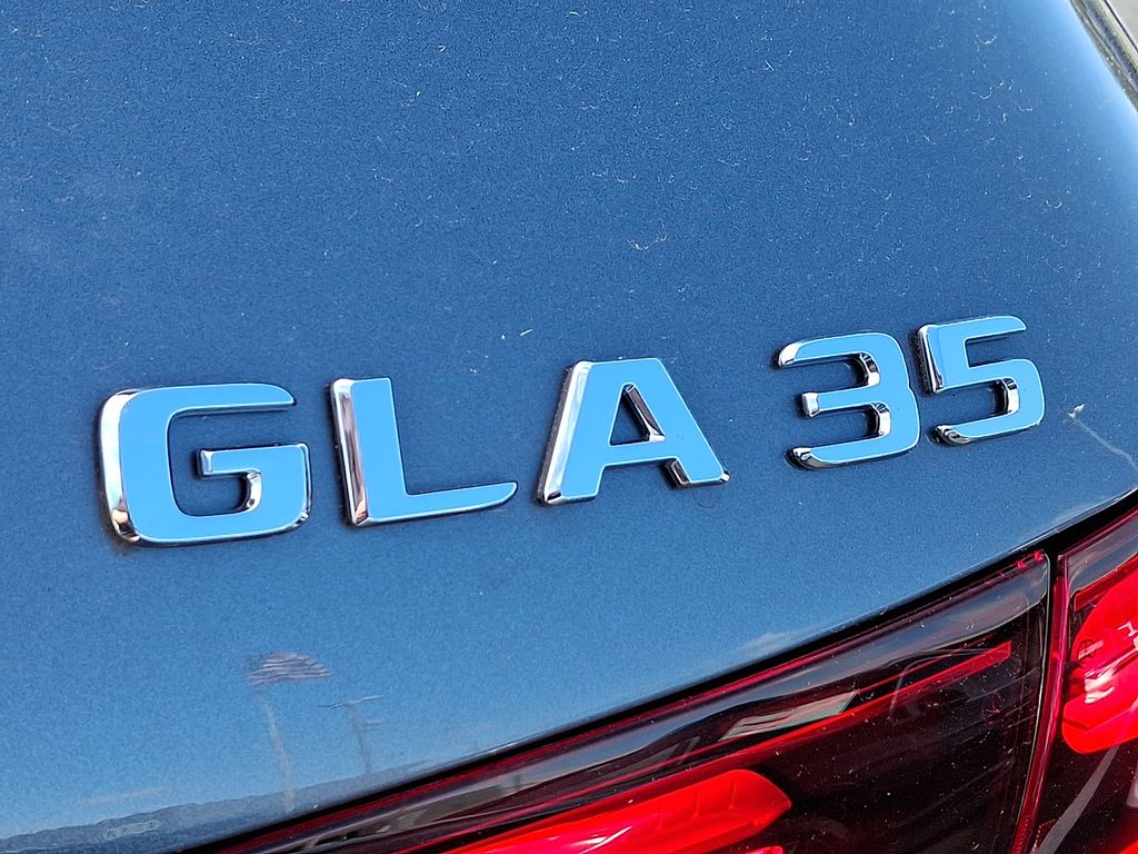 Thumbnail: 2026 Mercedes-Benz GLA - 18