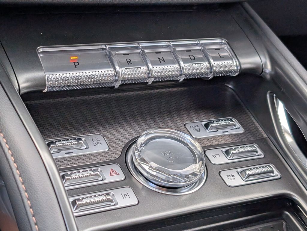 new 2026 Lincoln Nautilus car, priced at $53,270