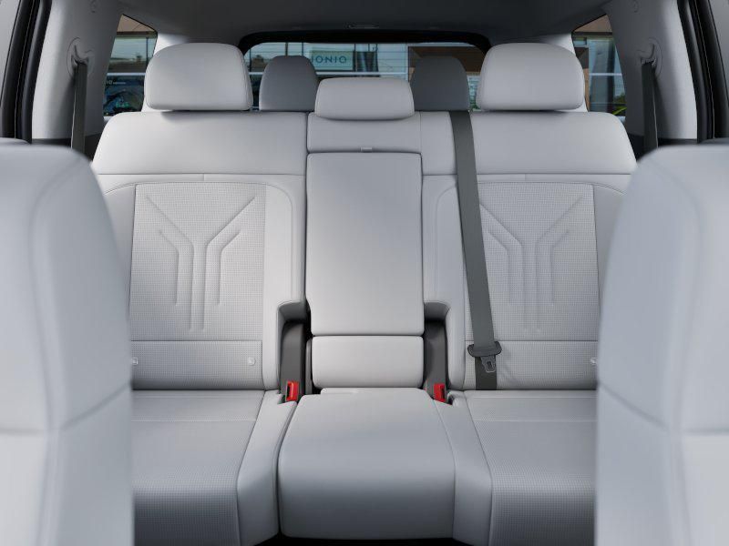 New 2026 Silver Hyundai SEL image 12