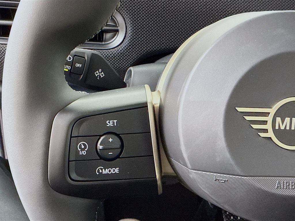 Thumbnail: 2026 MINI Cooper - 12