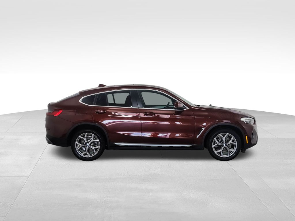 Thumbnail: 2023 BMW X4 - 6