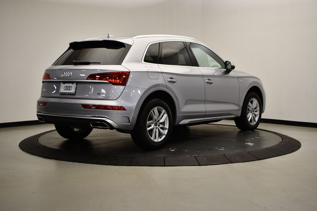 2024 Audi Q5 e Premium 5