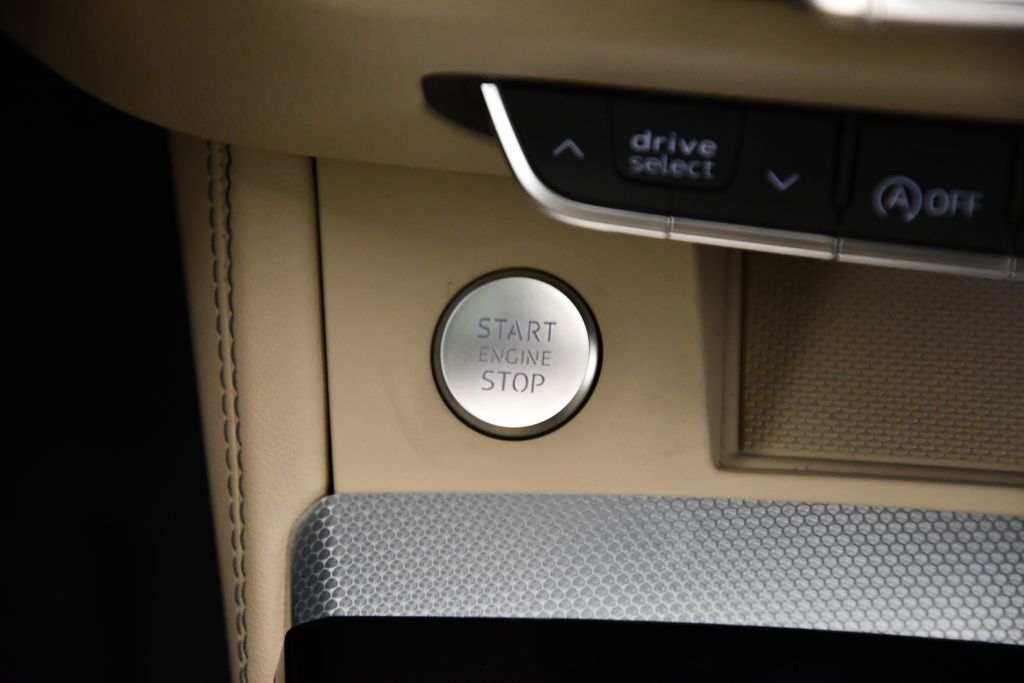 2025 Audi Q5 e Premium Plus 31
