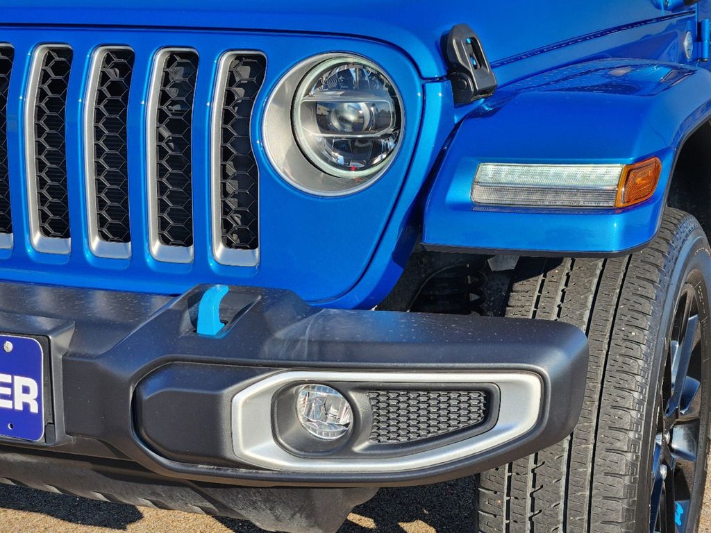 2022 Jeep Wrangler Unlimited Sahara 4xe 7