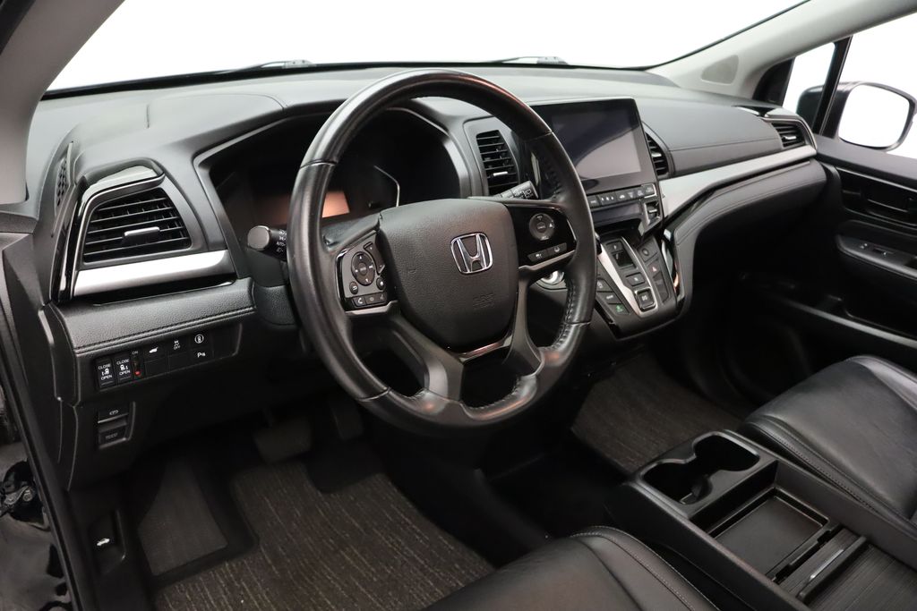 Thumbnail: 2022 Honda Odyssey - 15