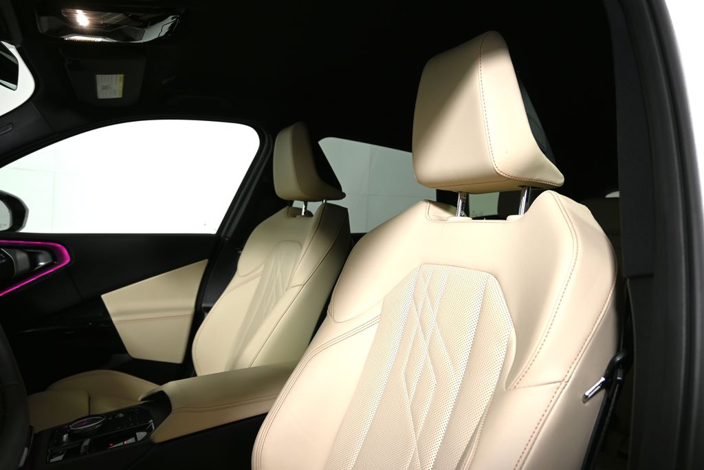 Thumbnail: 2026 BMW X3 - 15