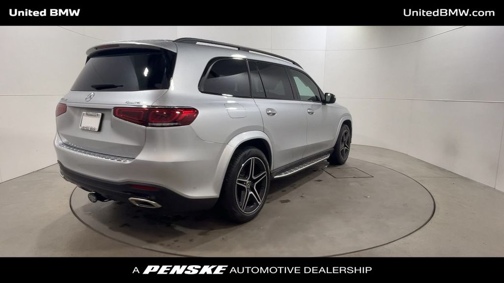 2021 Mercedes-Benz GLS 580 8