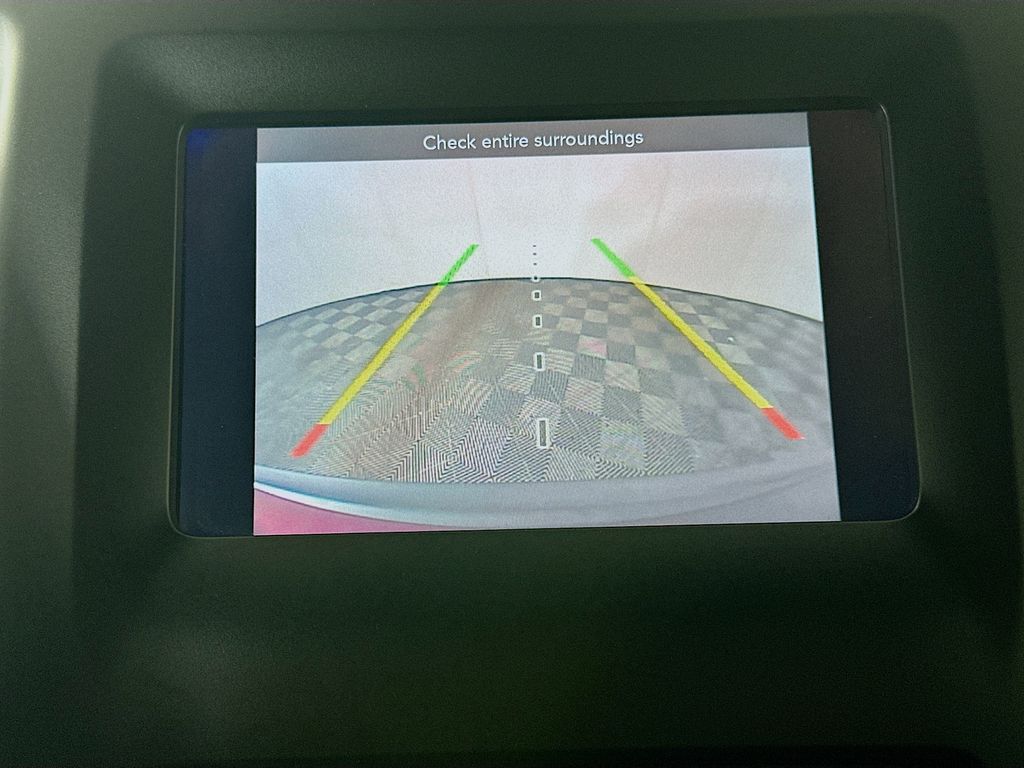 Used 2019 Red Jeep Latitude image 20