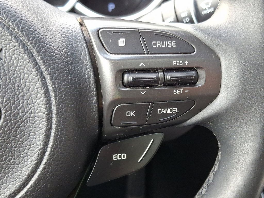 Thumbnail: 2015 Kia Optima - 21