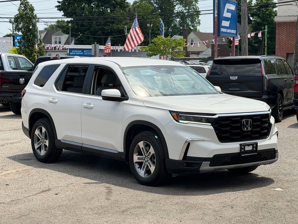 2025 Honda Pilot EX-L AWD's photo
