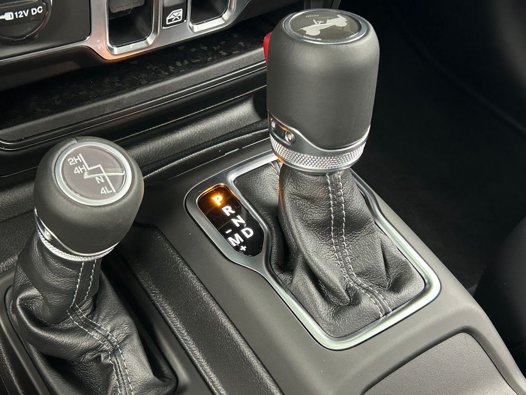 New 2026 Bright White Clearcoat Jeep Sahara image 20