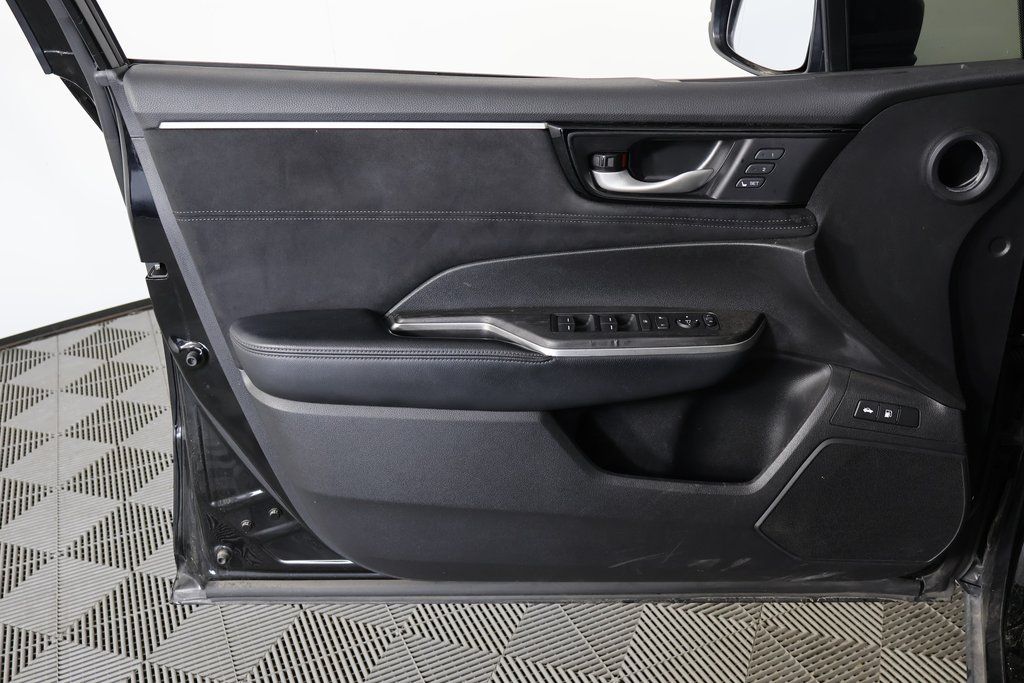 Thumbnail: 2018 Honda Clarity - 10