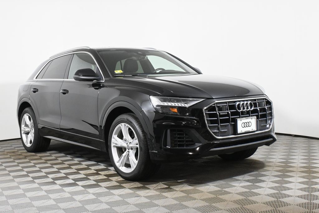 Thumbnail: 2021 Audi Q8 - 9