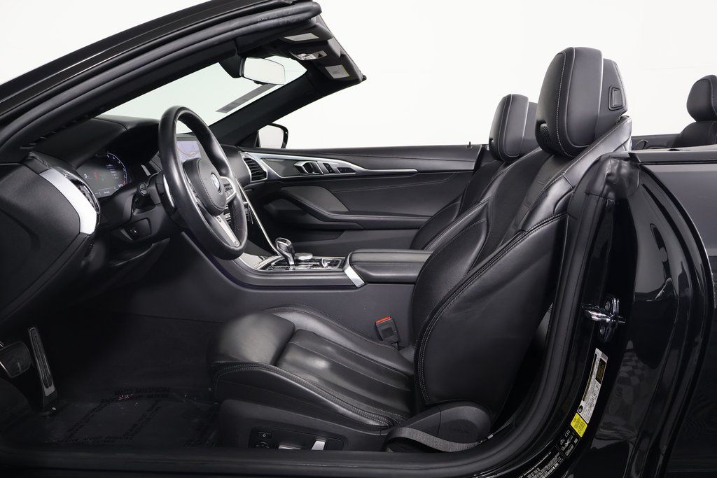 Thumbnail: 2022 BMW 8 Series - 11