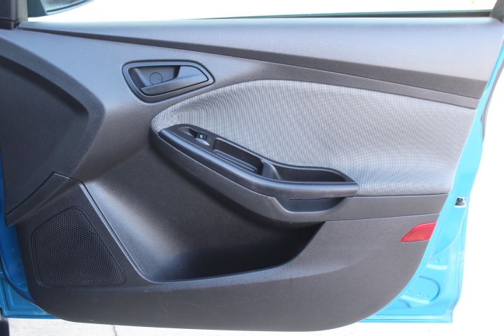 Used Car 2012 Ford Focus  Se For Sale Under $10,000 In Georgetown, Texas