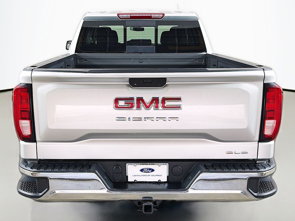 Used 2019 Silver GMC SLE image 11