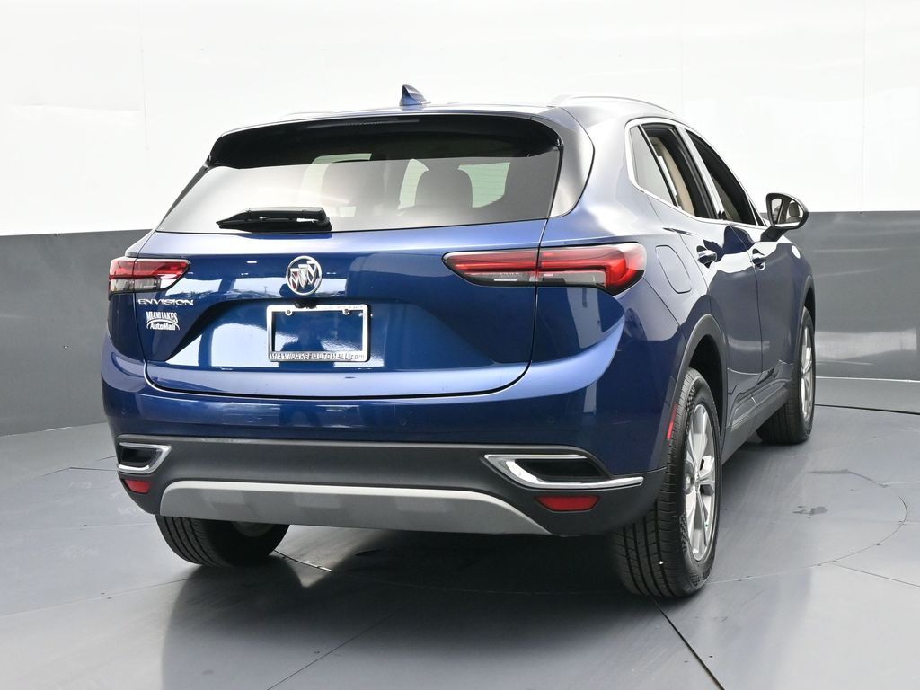 Used 2023 Sapphire Metallic Buick Preferred image 5