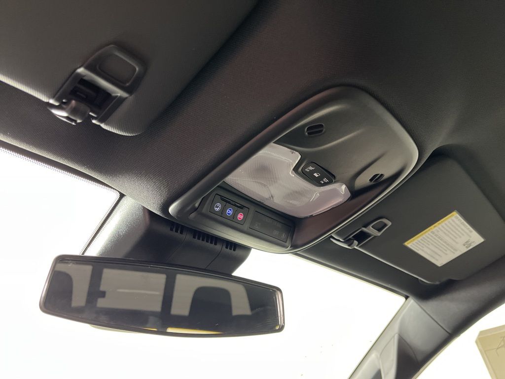 Thumbnail: 2026 Chevrolet Colorado - 26