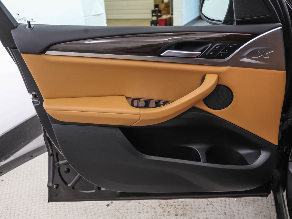 Thumbnail: 2024 BMW X3 - 9