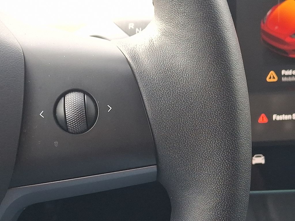 Thumbnail: 2023 Tesla Model Y - 23